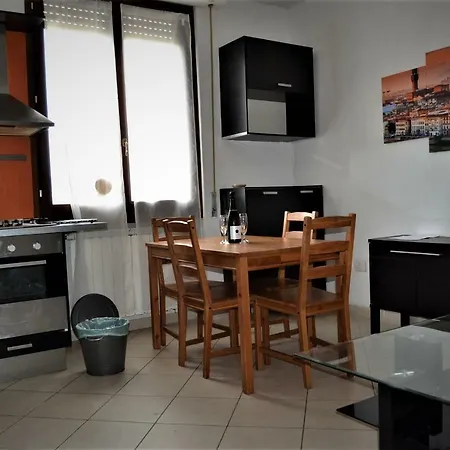 Apartment House Near The Center!!